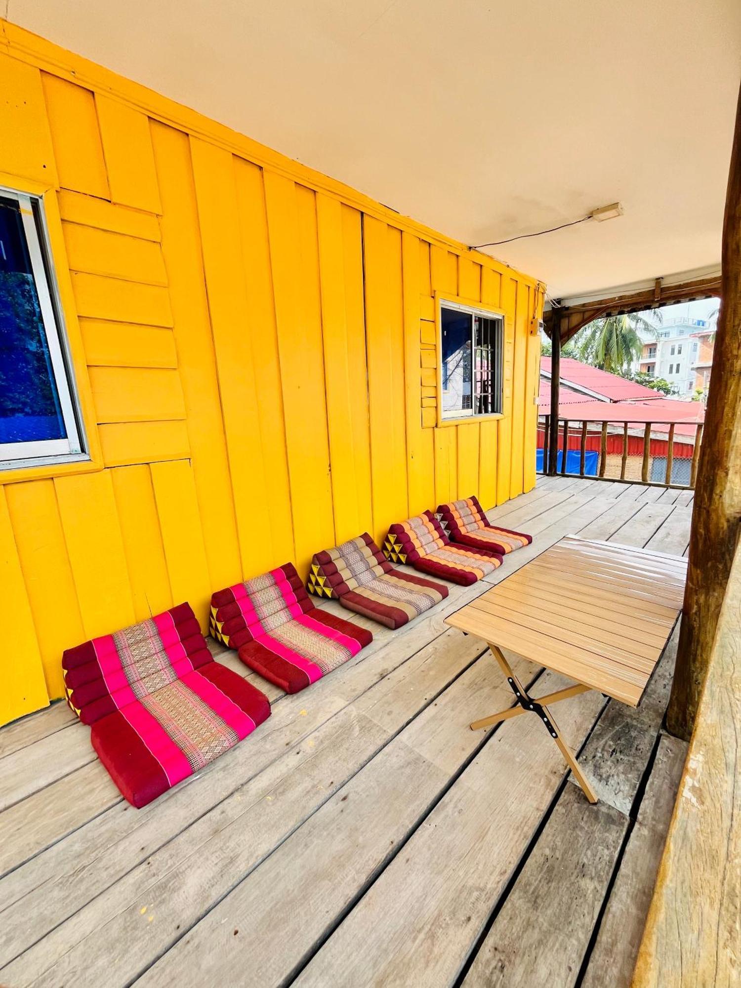 Happiness Guesthouse Ронгсанлем Экстерьер фото