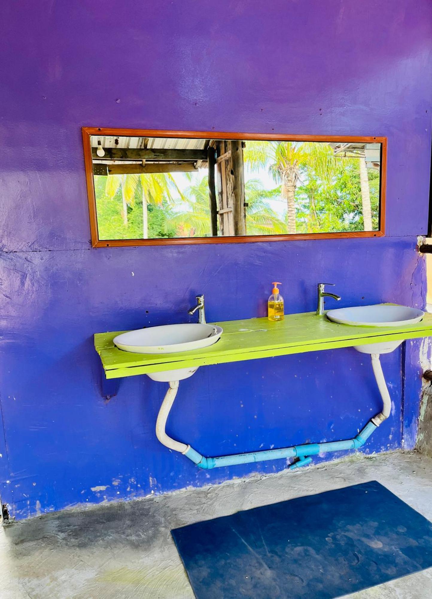 Happiness Guesthouse Ронгсанлем Экстерьер фото