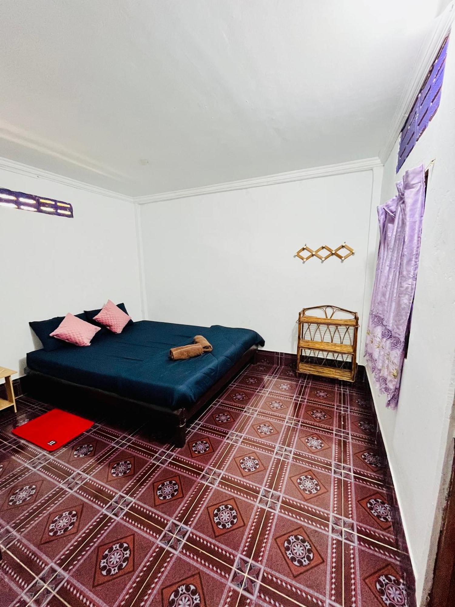 Happiness Guesthouse Ронгсанлем Экстерьер фото